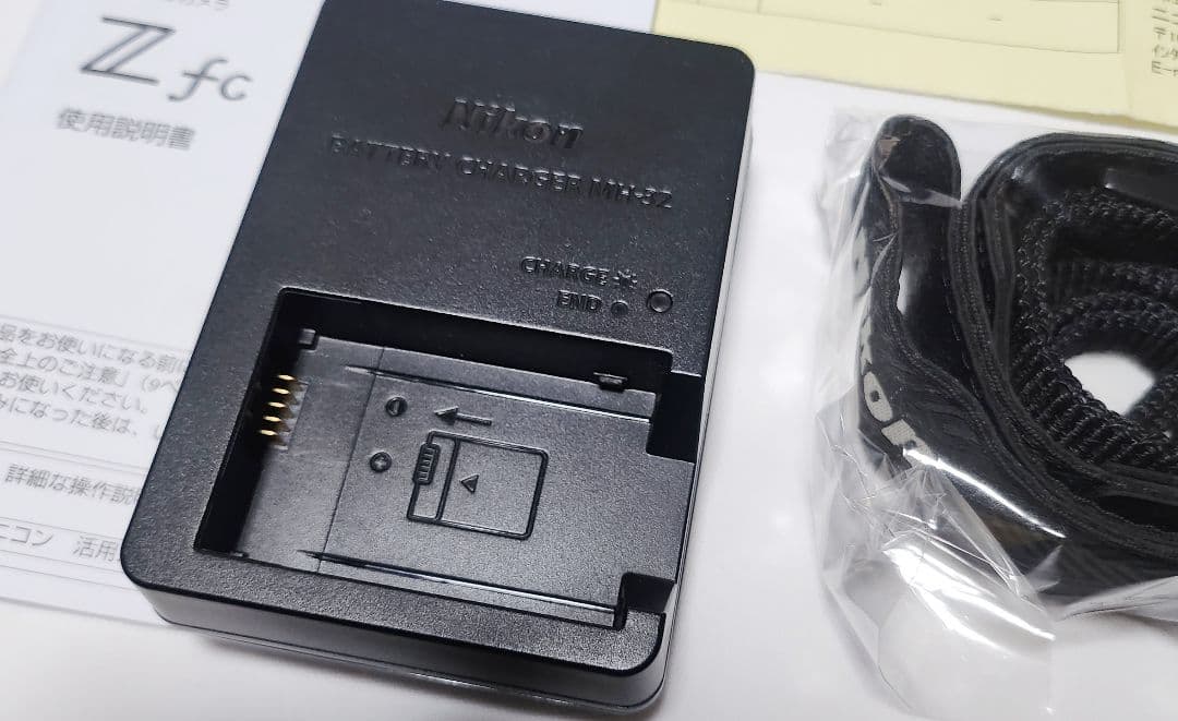 ✡ニコン Zfc ボディ シルバー 美品☆延長保証書有 使用少☆オマケ品有