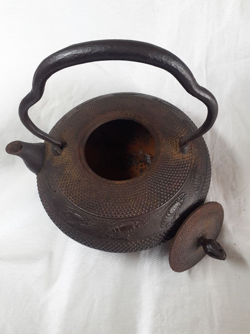 南部鉄瓶、骨董 、三厳堂 送料込み、海老とあられ