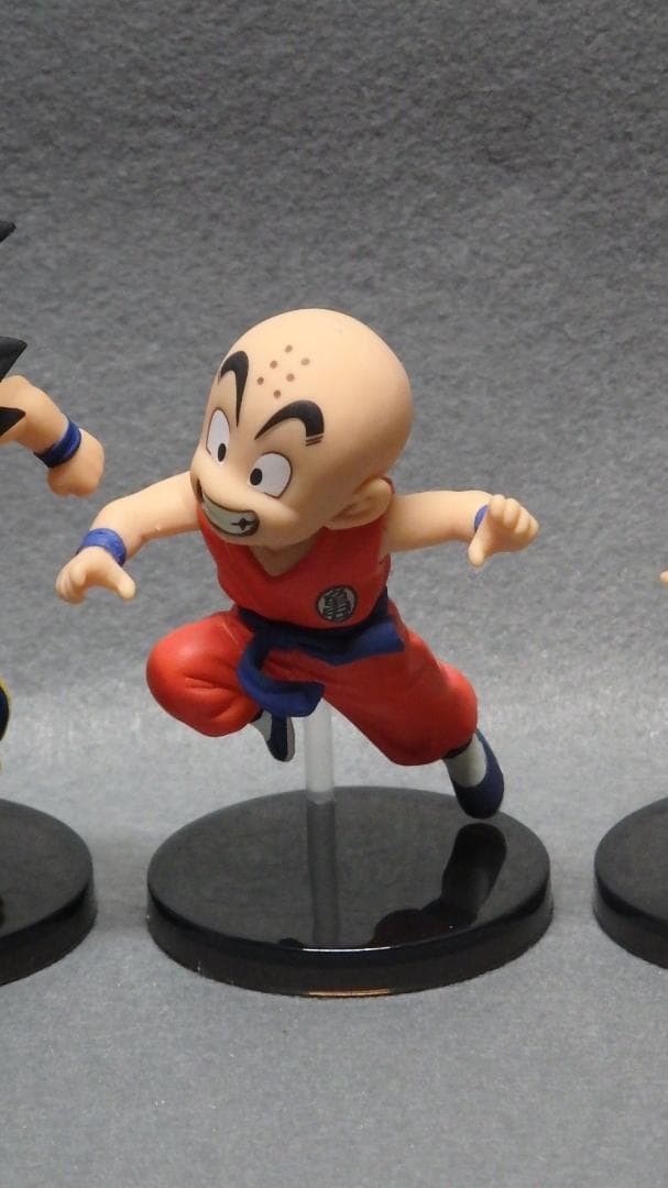 ドラゴンボール ワールドコレクタブルフィギュア メモリアルパレード孫悟空クリリン