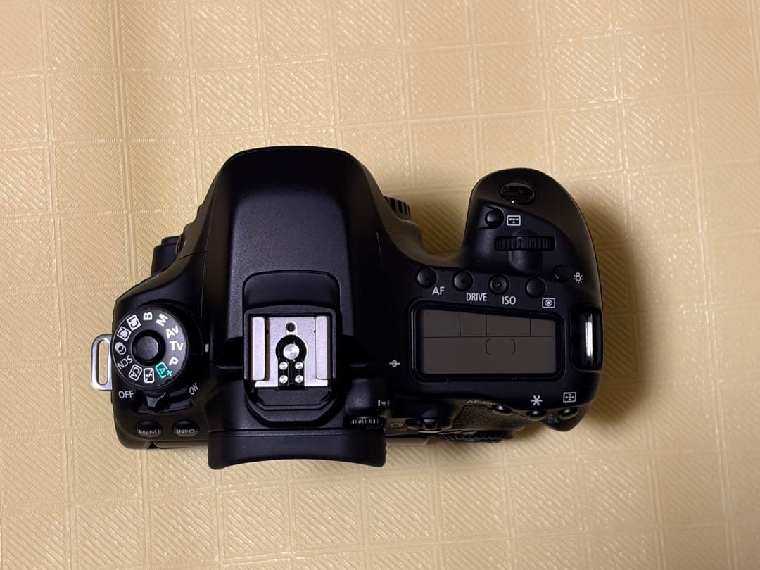 Canon デジタル一眼レフカメラ 80D