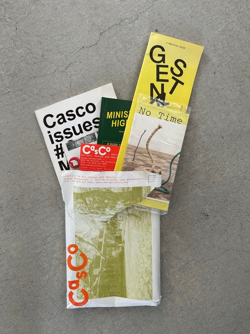 Casco アート Zine