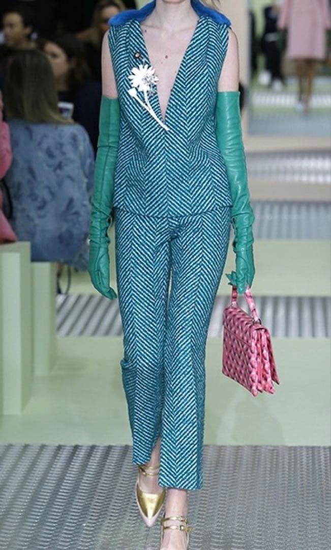 2015AW PRADA フラワーブローチ コサージュ