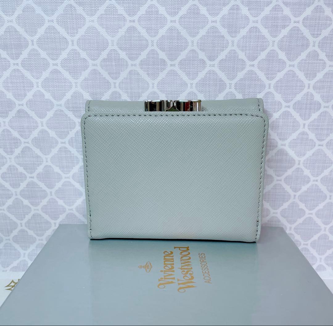 【ショッパー付☆新品】ヴィヴィアン・ウエストウッド 二つ折り財布 グレー