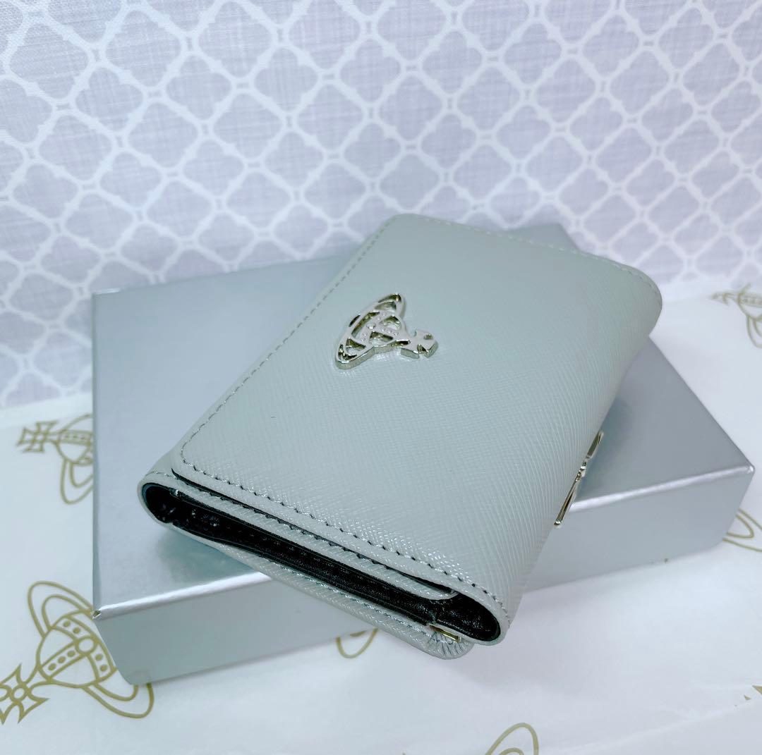 【ショッパー付☆新品】ヴィヴィアン・ウエストウッド 二つ折り財布 グレー