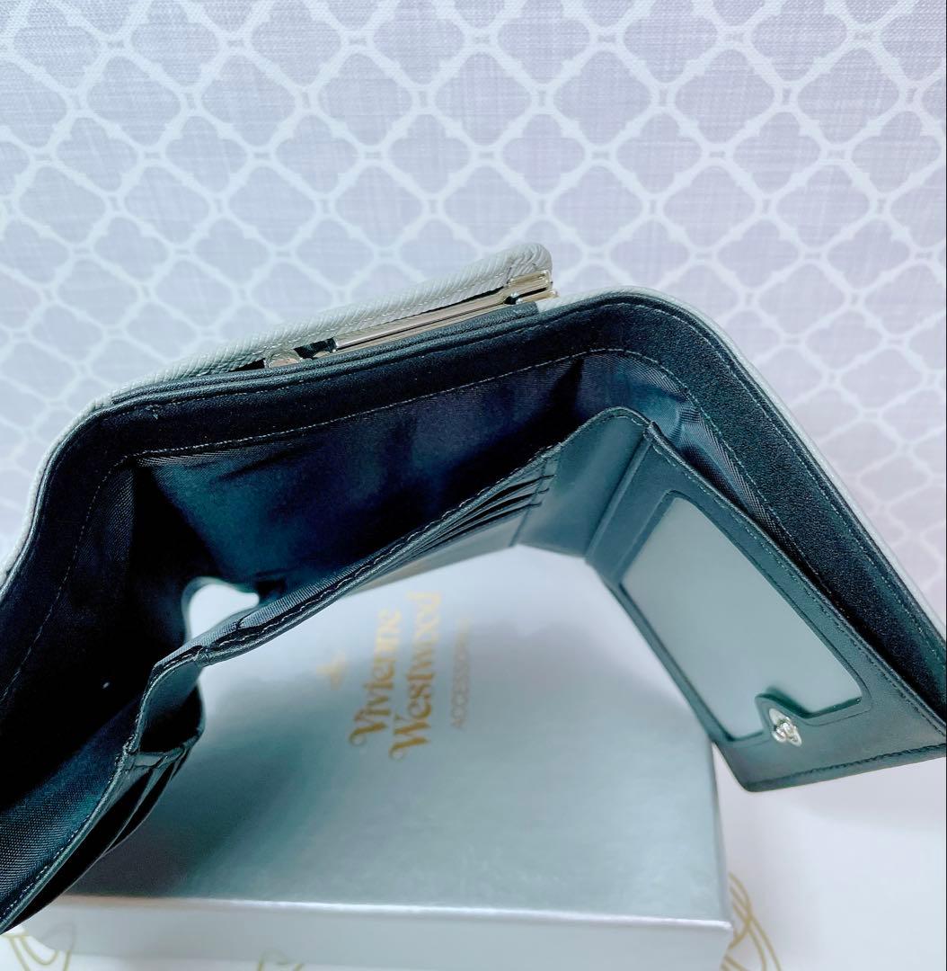 【ショッパー付☆新品】ヴィヴィアン・ウエストウッド 二つ折り財布 グレー