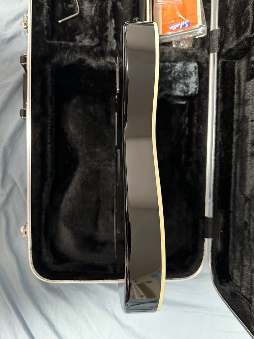 布袋寅泰モデルギター（シールドのみ）