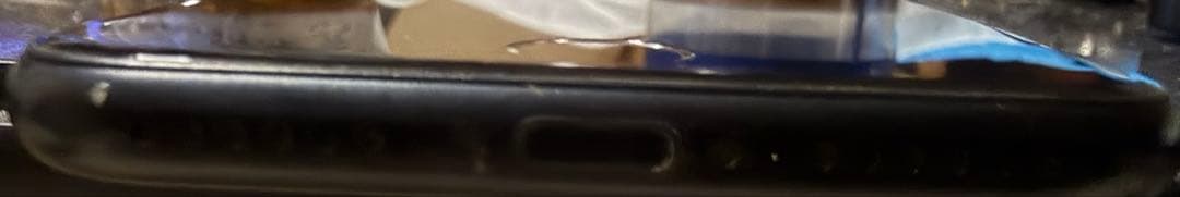 Apple iPhone SE (第2世代) ブラック128GB