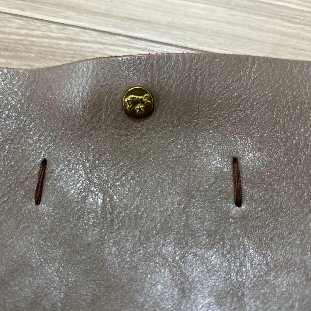 イルビゾンテレザークロスボディバッグ