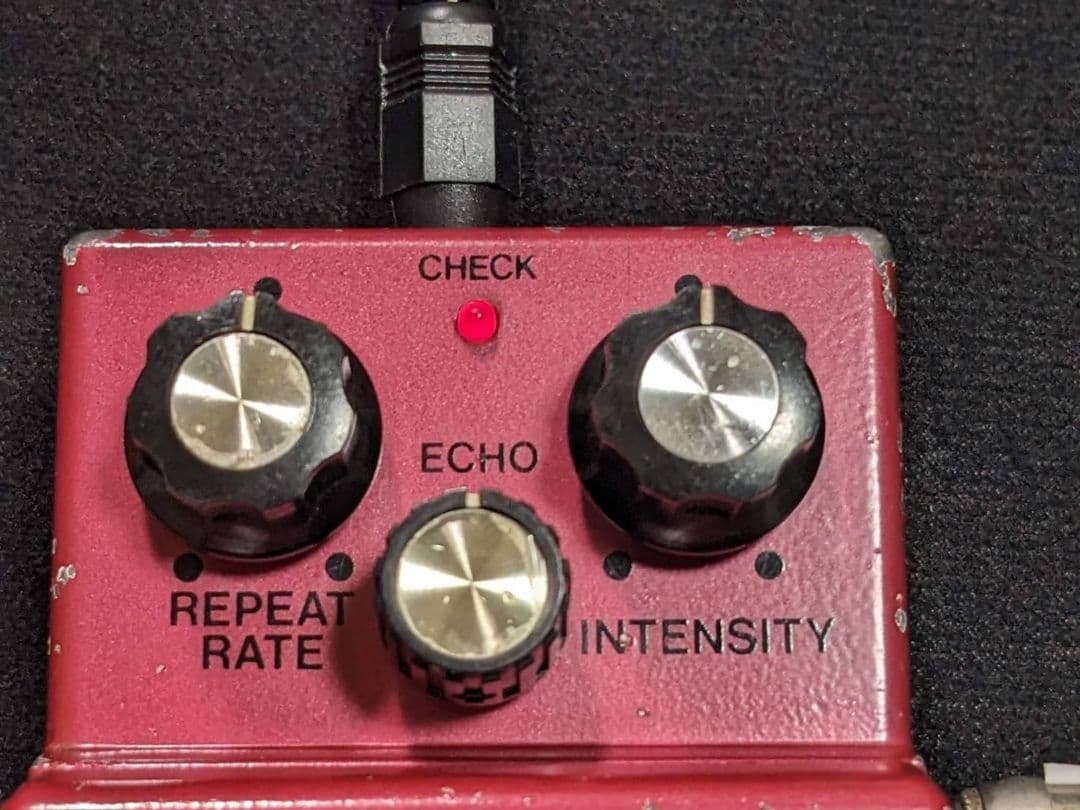 82年製 前期型 BOSS DM-2 Delay 元箱付き