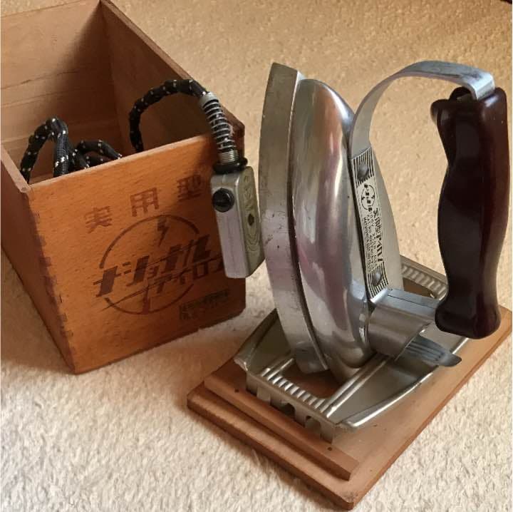 レトロ ナショナル 実用型アイロン 箱付き