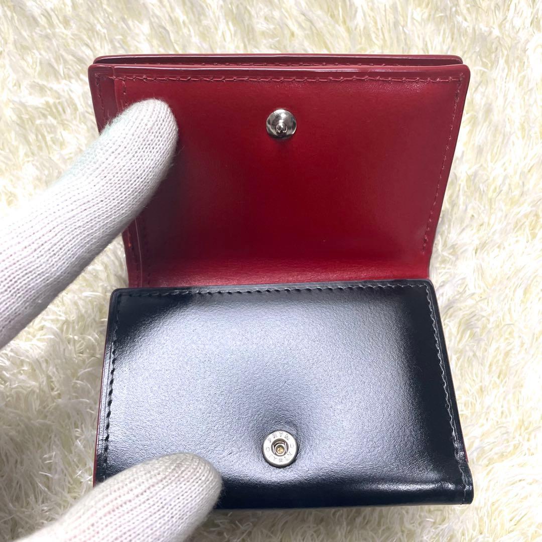 美品 ヴィヴィアンウエストウッド 三つ折り財布レター型 タイニーオーブ ブラック