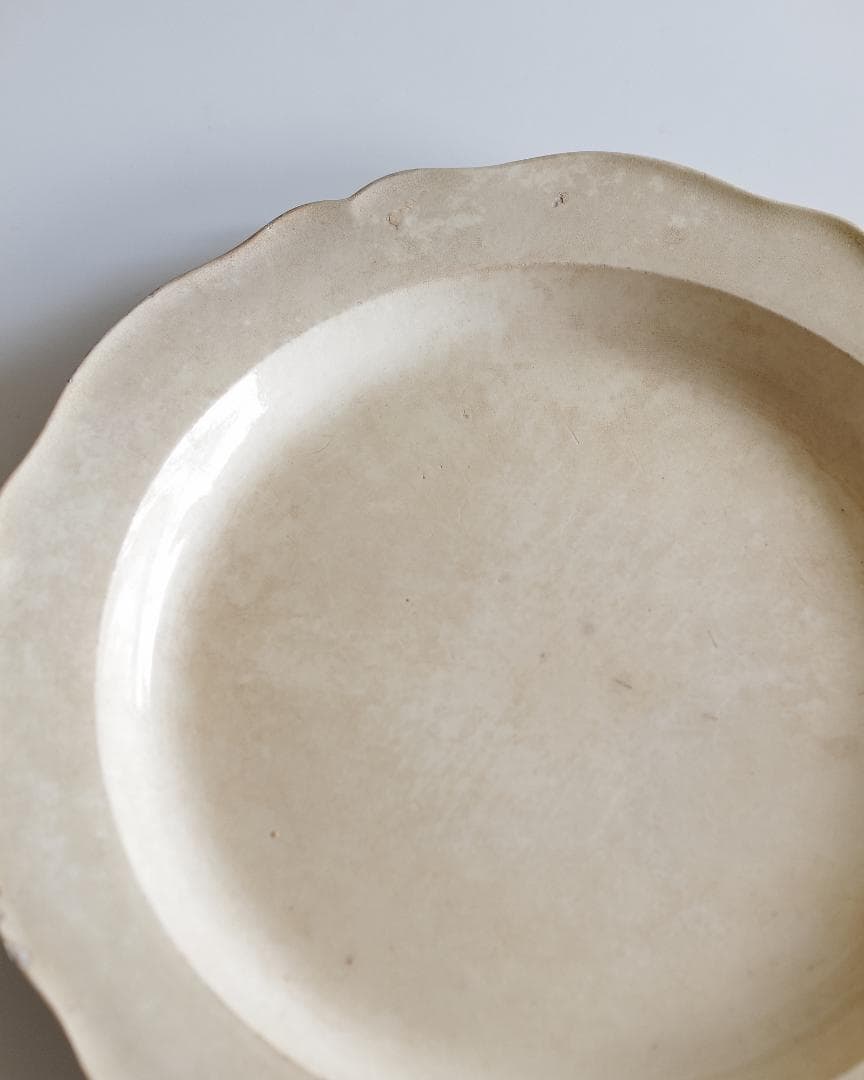 モントロー窯 1820年代 ファイアンスフィン 花リム大皿