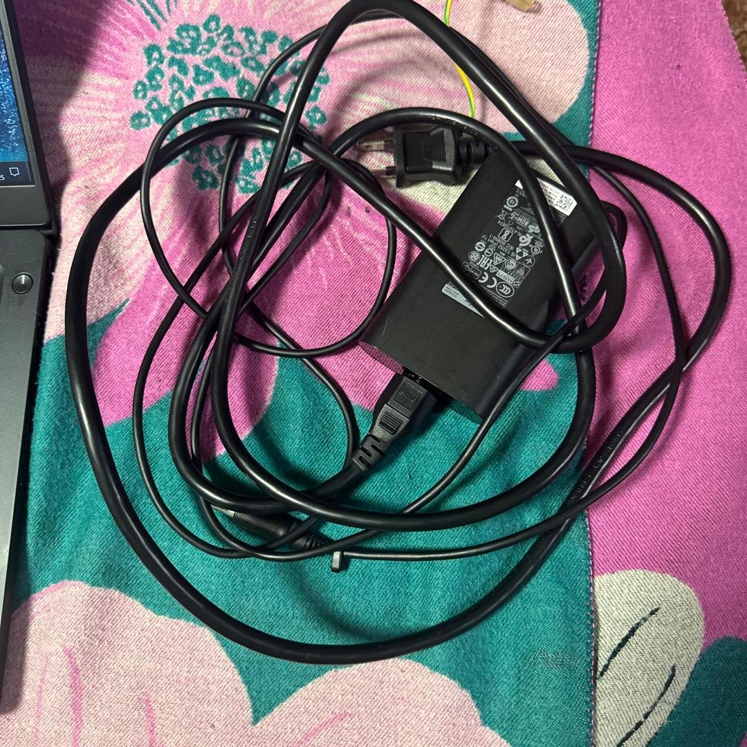 Windowsノート本体 DELL Latitude 7390 touch screen