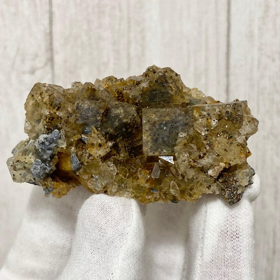 フローライト　蛍石　クリスタルヘブンポケット　鉱物標本　原石　天然石　イギリス