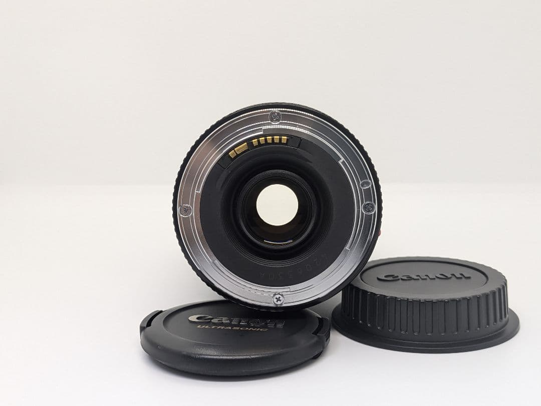 2月11日限定価格【超望遠レンズ】Canon EF 75-300mm USM