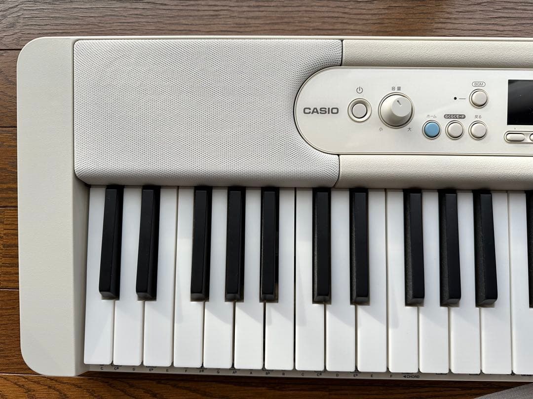 カシオ光ナビゲーションキーボードLK-520