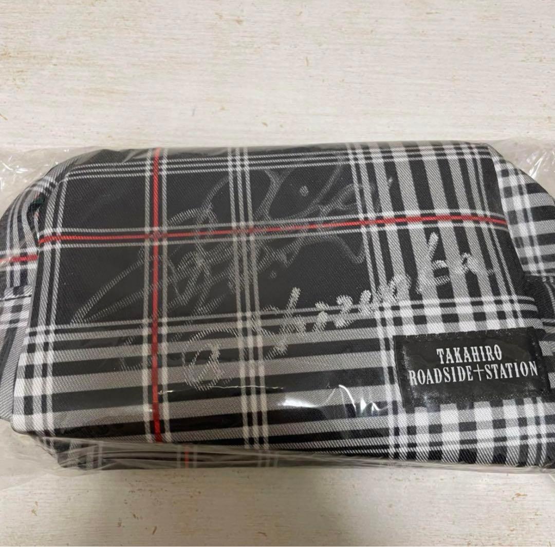 最終価格！EXILE TAKAHIRO 直筆サイン入りポーチ