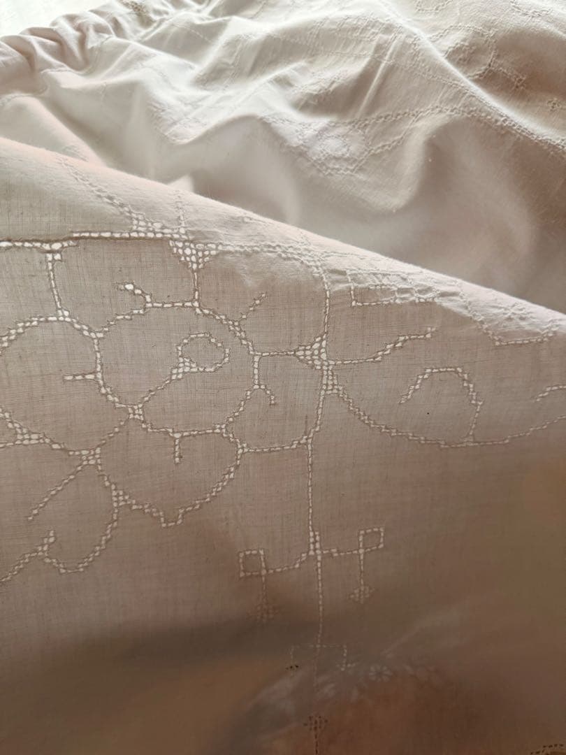 フランスアンティークஐ⋆*刺繍カーテンドイリー付き