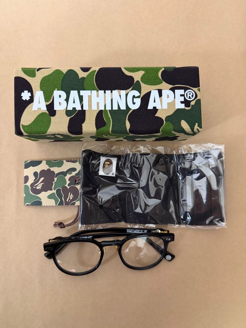 A BATHING APE ブラックフレーム メガネ