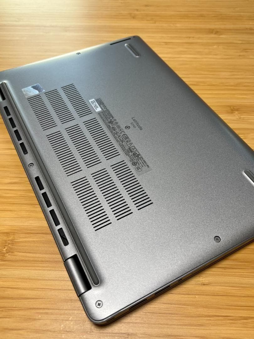 美品】Latitude5340 第13世代i5 メモリ16G タッチ 充電99％