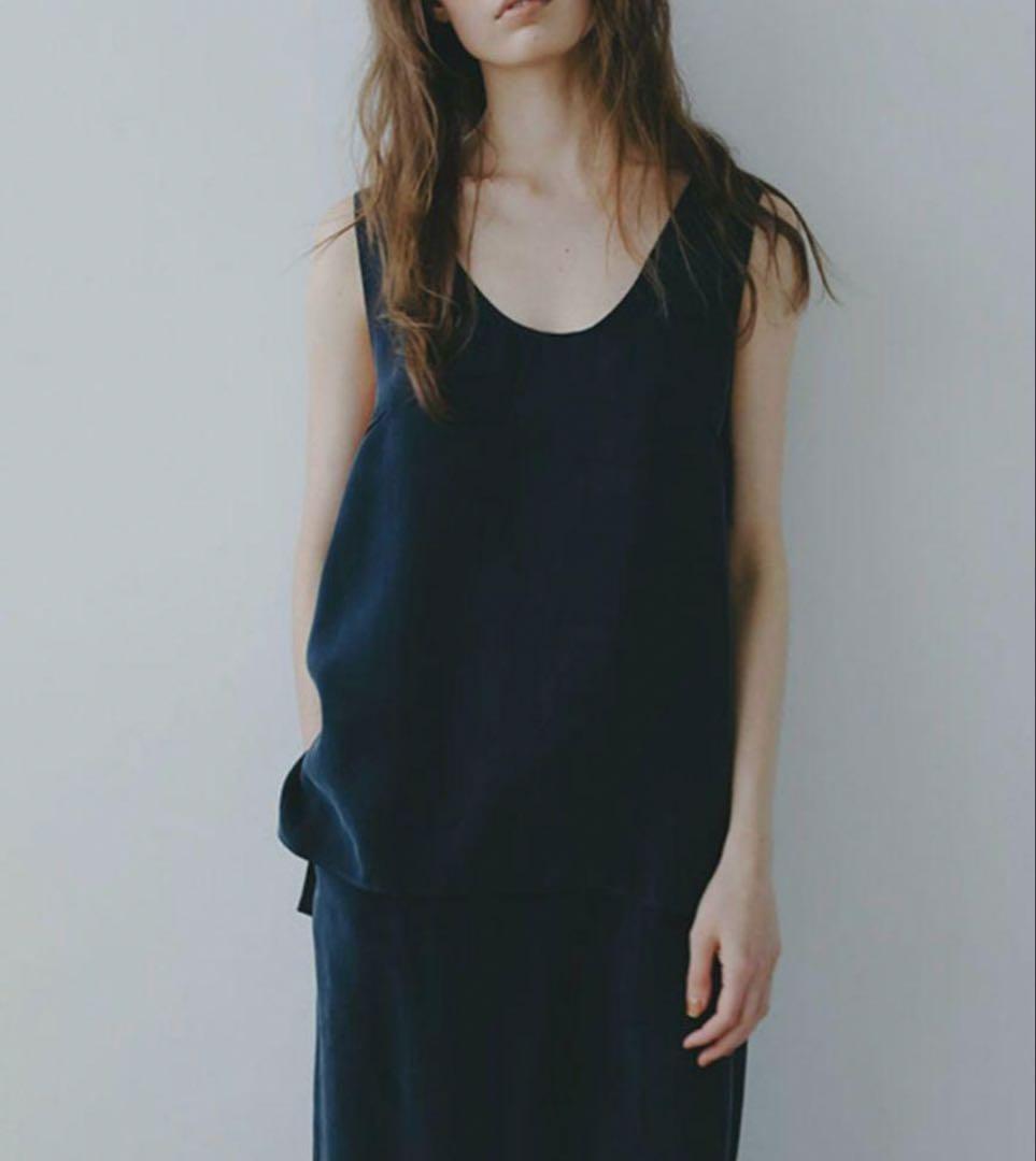 新品タグ付♡ ETRE TOKYO キュプラタンクトップ