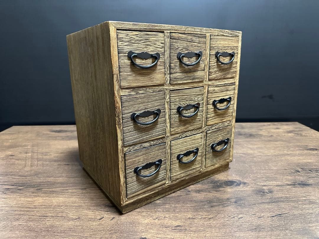 総桐造り　昭和レトロ　9杯小引き出し