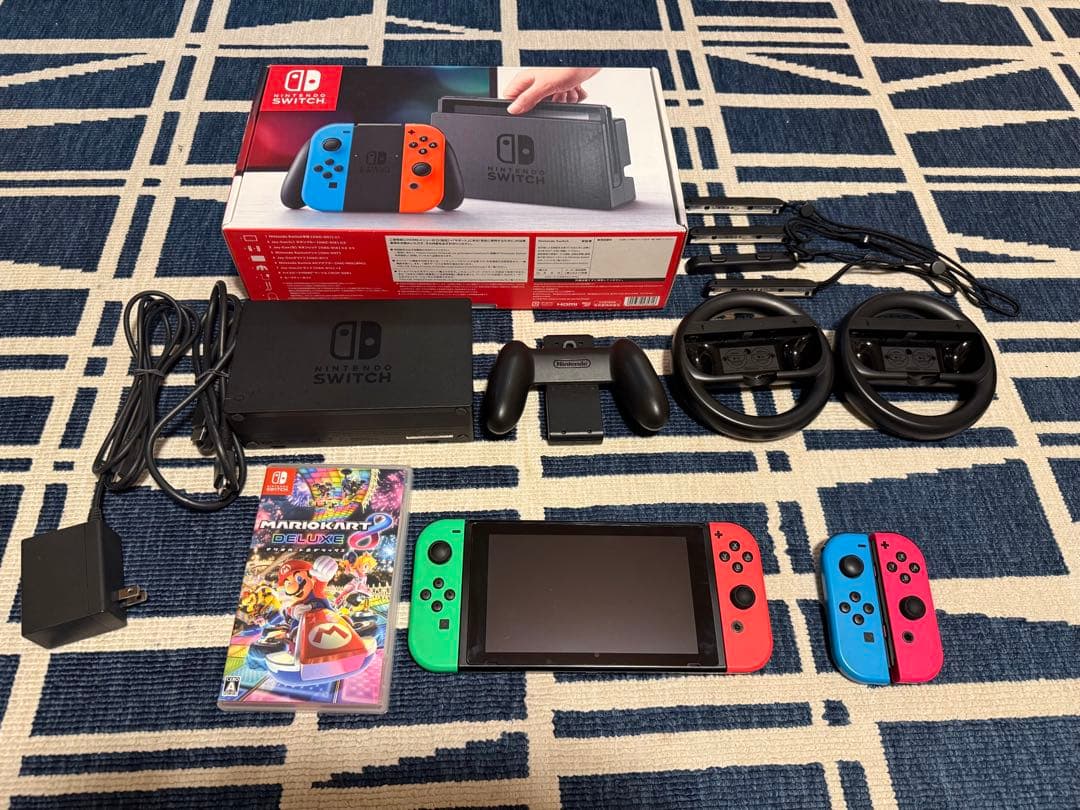 Nintendo Switch 本体　予備Joy-Con マリオカートセット