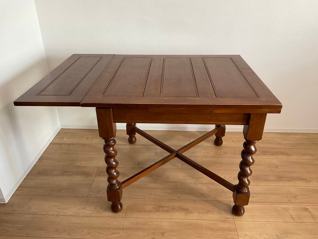 ドローリーフテーブル　ドロップリーフテーブル　ツイストレッグ