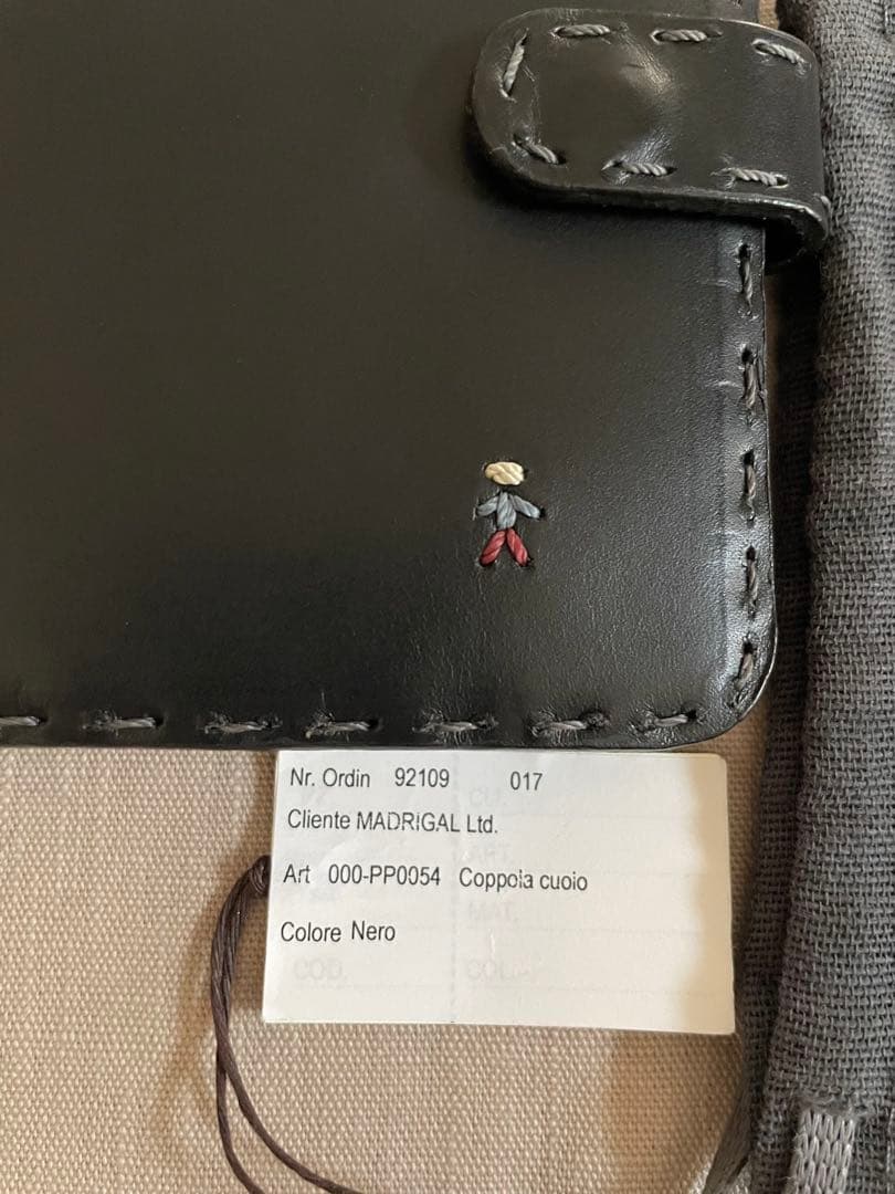 イノマンさま専用　エンリーベグリン　二つ折り財布　黒