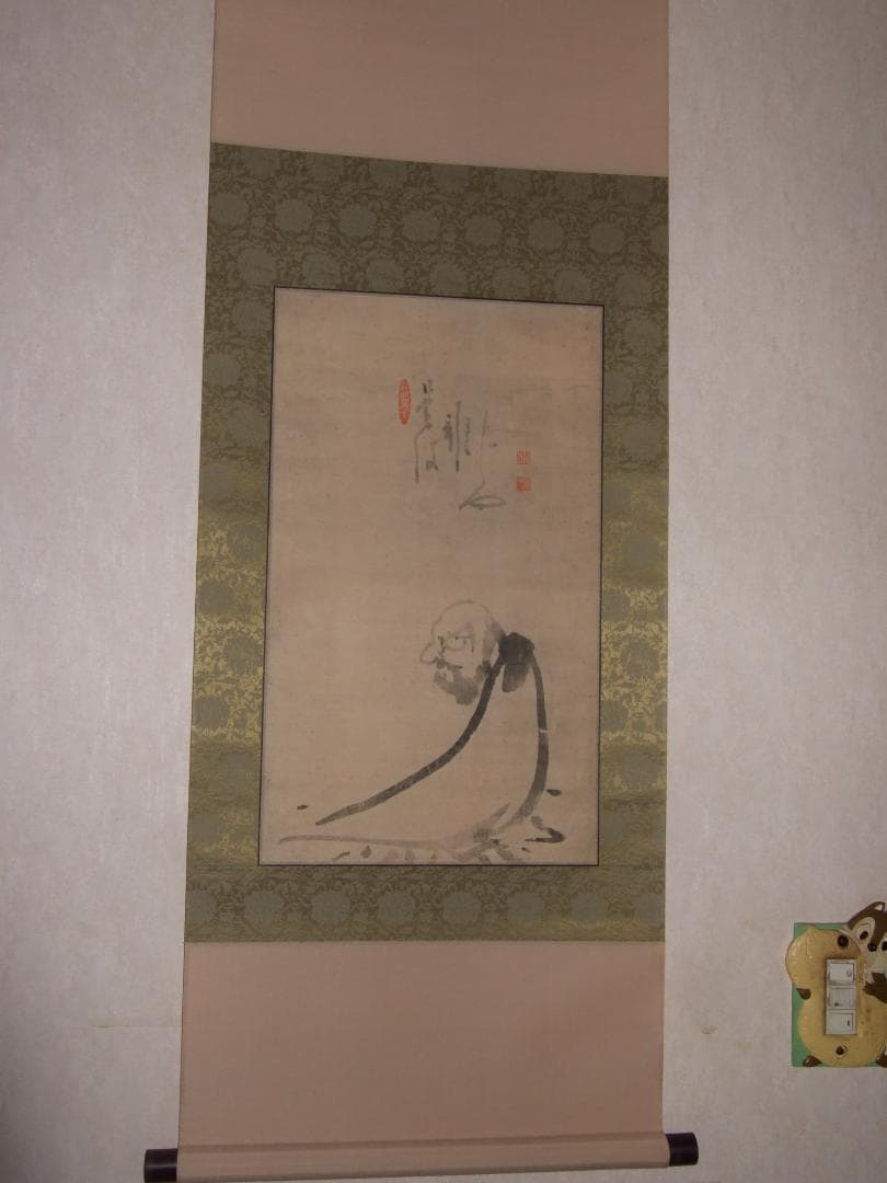 白隠　だるま　保存良好　紙本　掛け軸
