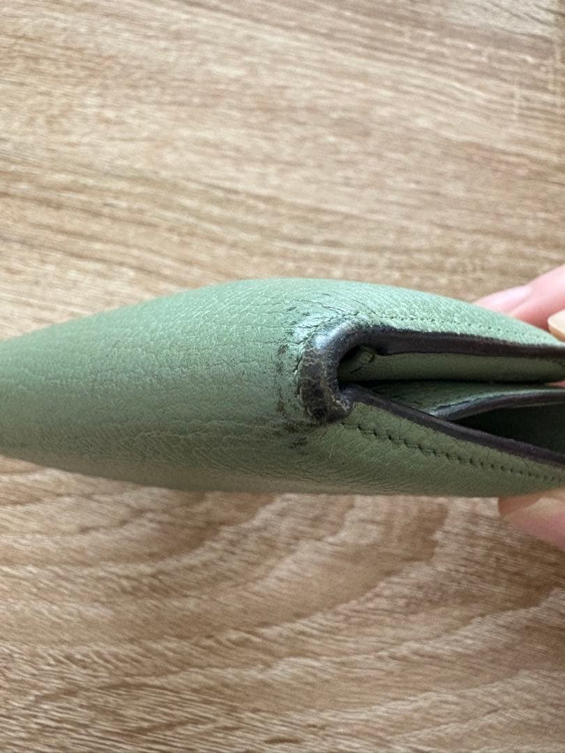 ロエベ　財布　アナグラムバーティカルウォレット　三つ折りローズマリー