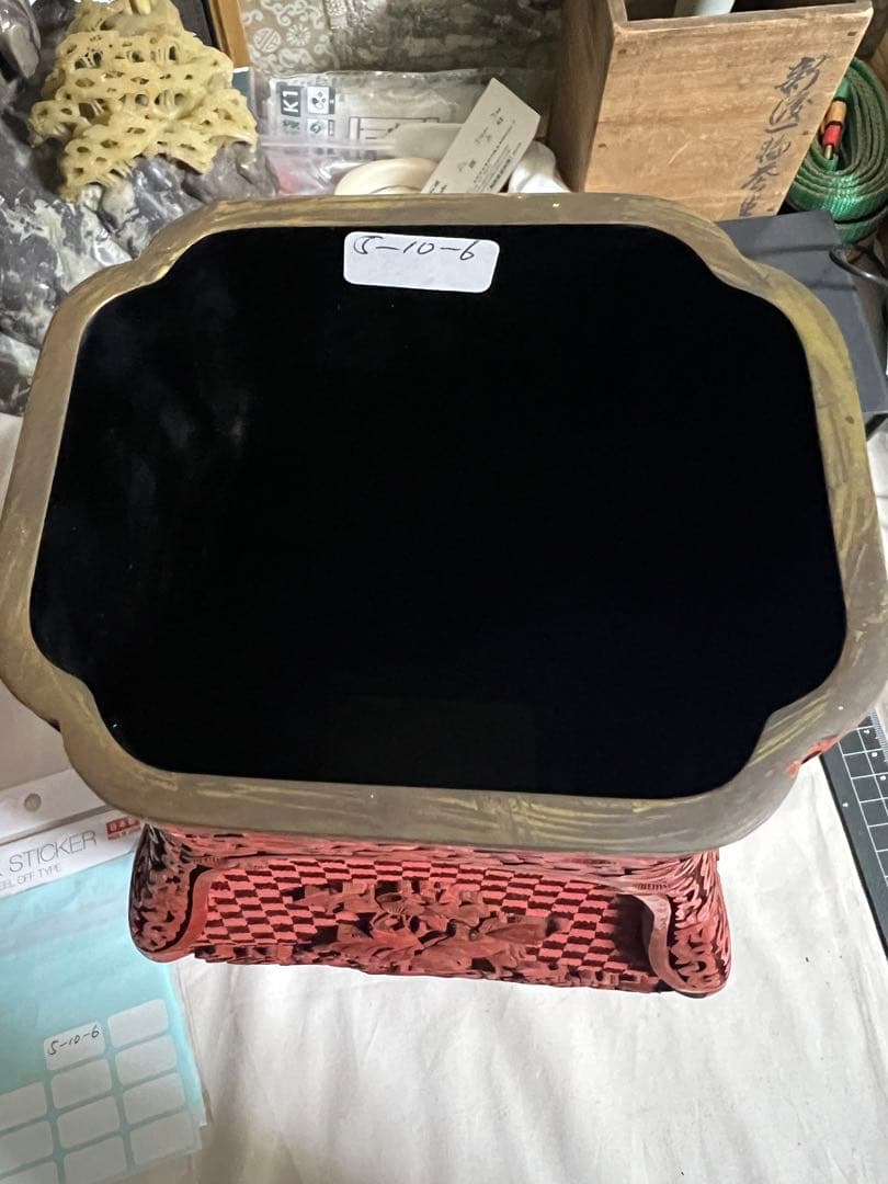 雕漆花瓶 堆朱 中国古美術