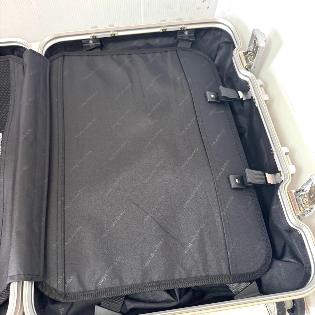 【新品未使用品】メルセデスベンツ アルミスーツケース 4輪 機内サイズ