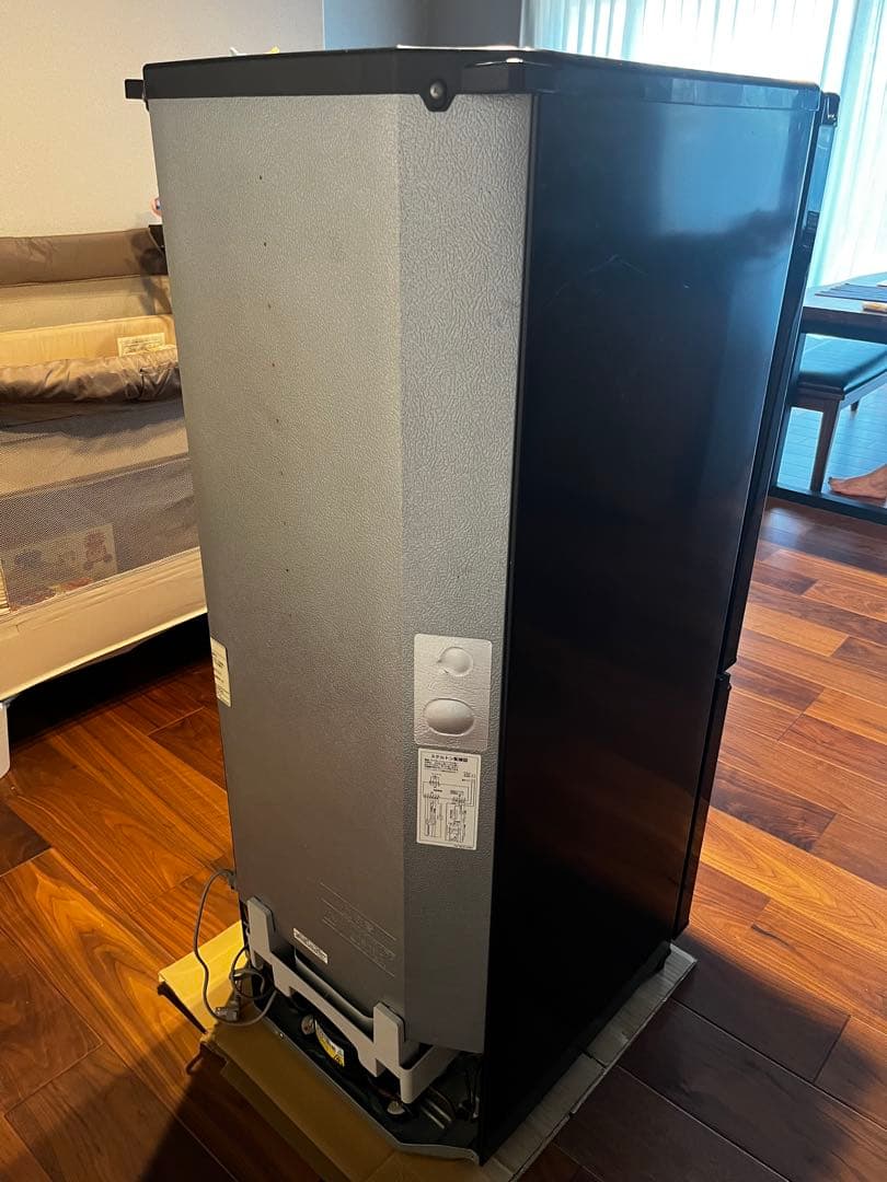 MITSUBISHI MR-P15T-B 冷蔵庫 黒