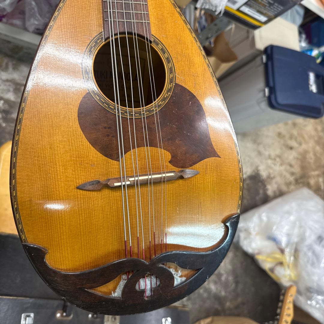 Suzuki Mandolin 日本製 ハードケース付き