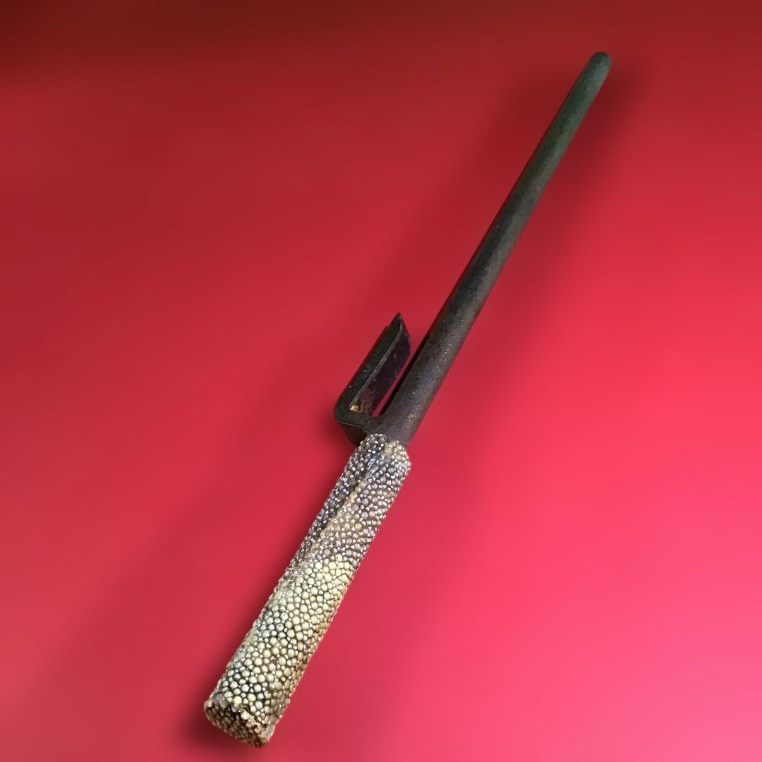 時代物　十手　大粒鮫皮　柄