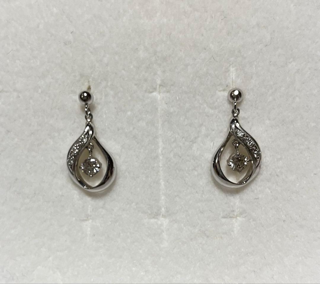 新品☆ジュエリーツツミ　K10WGダイヤモンドピアス