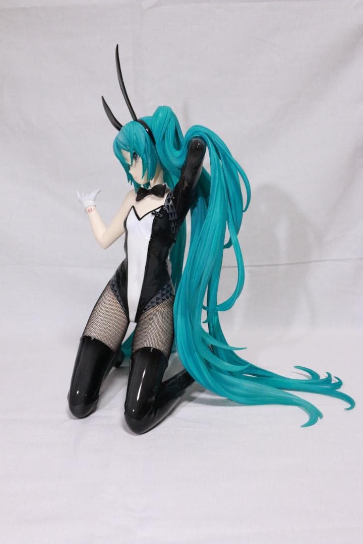 初音ミク バニーVer. Art by 三目YYB 1/4スケール