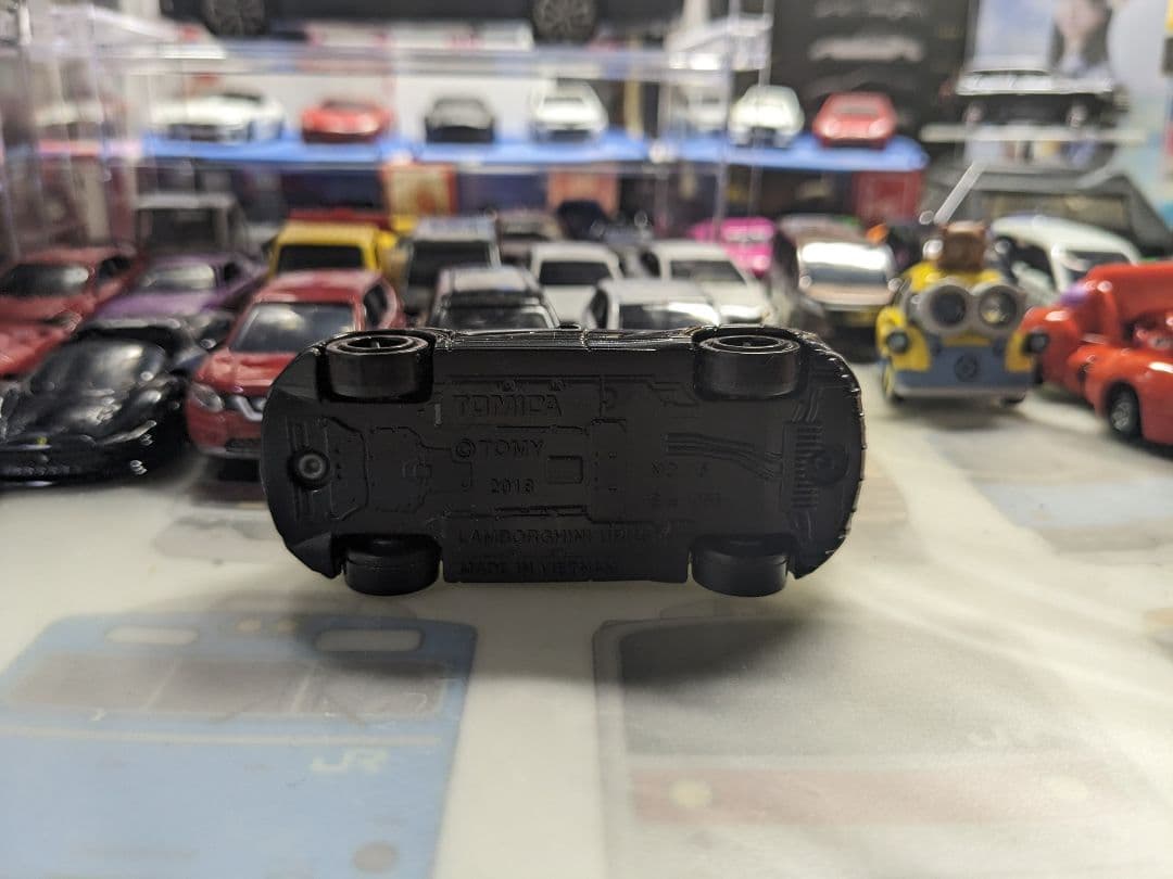 No.16 ランボルギーニ ウルス （初回特別仕様） （ノンスケール トミカ 1