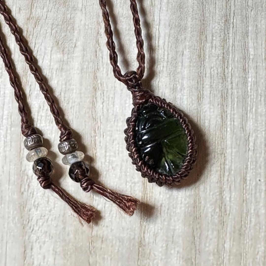 モルダバイト、スカベラ、カーピング【鑑別書付き】