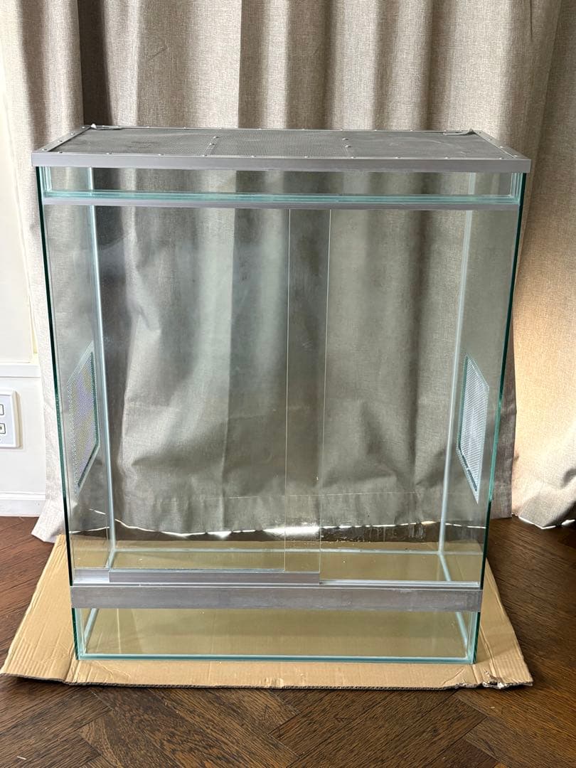 ガラスケージ　飼育ケージ　爬虫類　テラリウム　パルダリウム