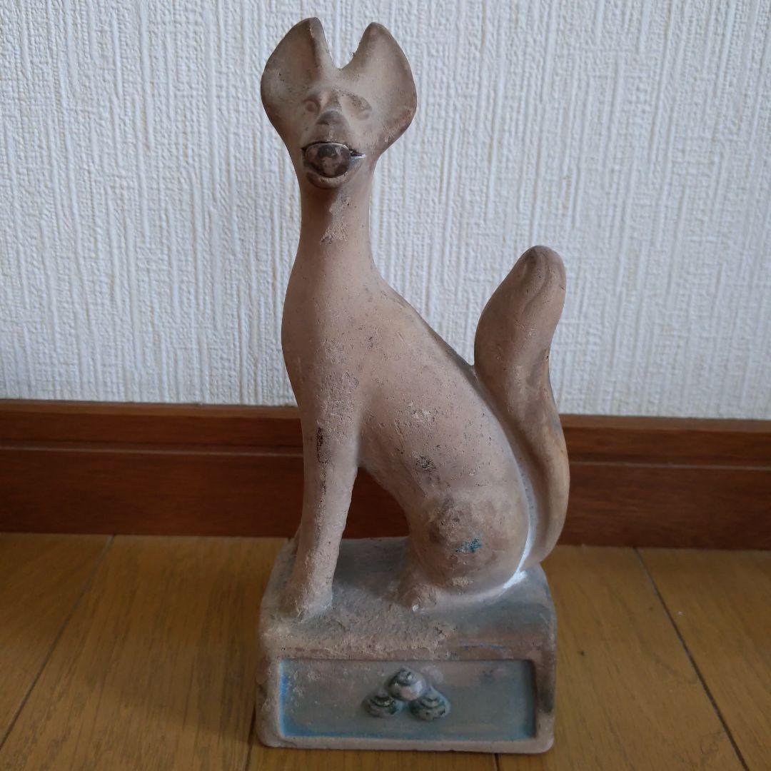 陶器 お稲荷様の彫刻 約15cm