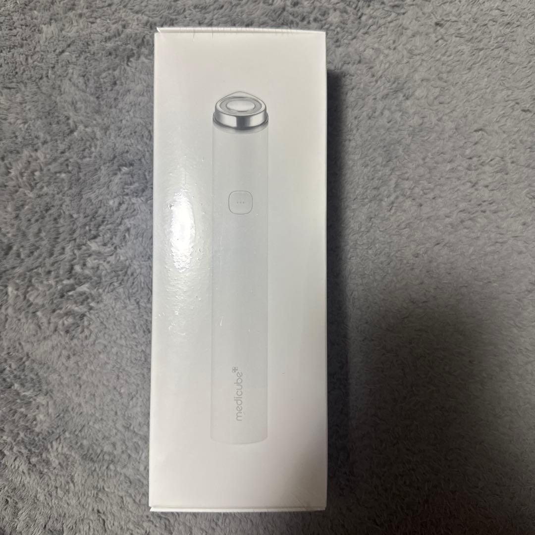 medicube 美顔器AGE-R BOOSTER PRO MINI 新品