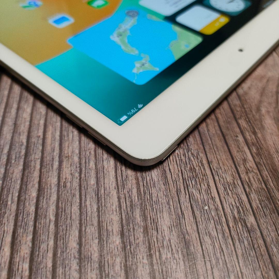 apple iPad 第7世代 32GB シルバー 美品