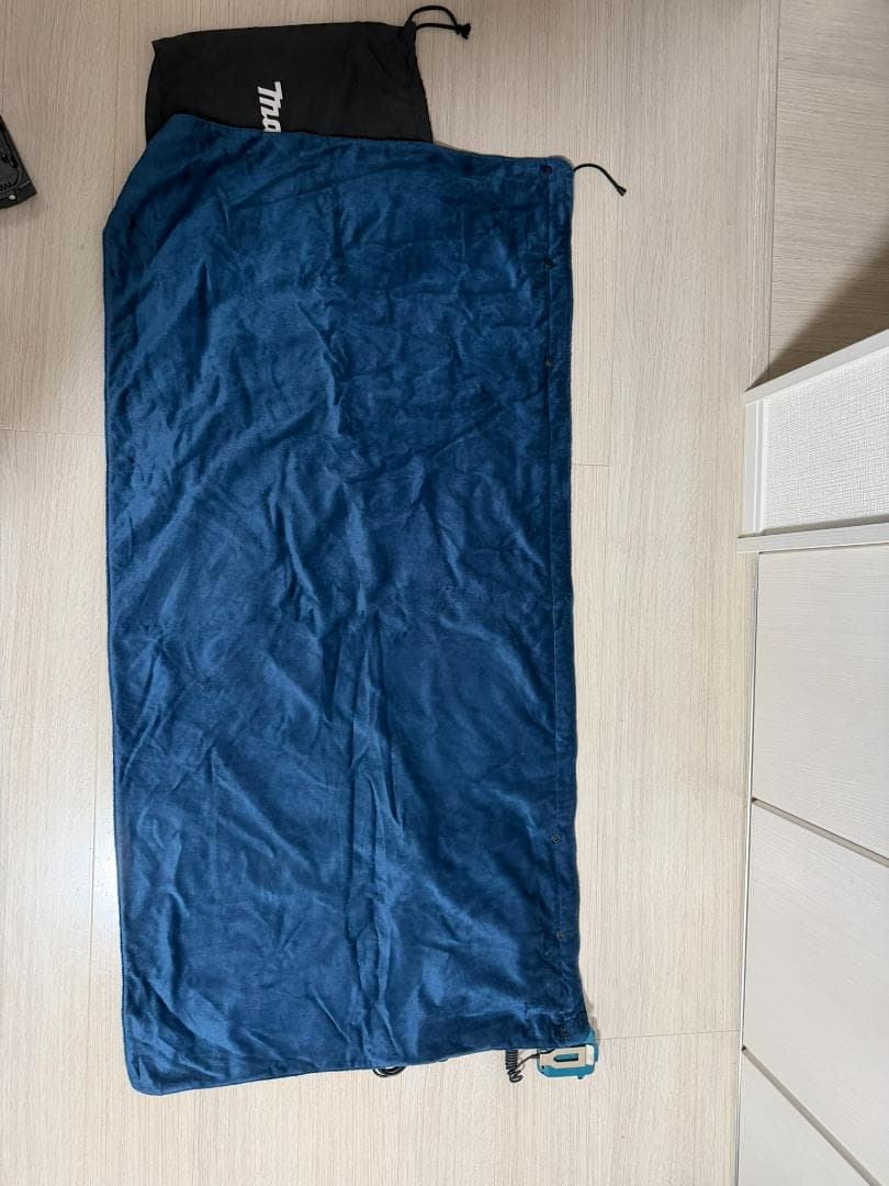 【送料無料・超美品】Makita マキタ 充電式電熱ブランケット CB200D