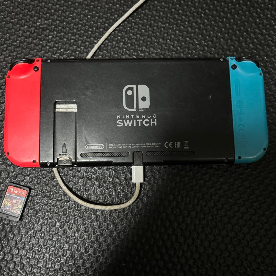 最終値下　Nintendo Switch 青/赤 本体　マリオカート8 セット