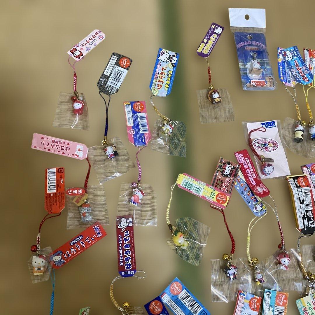 合*3様 ハローキティ ご当地ストラップ・根付 まとめ売り