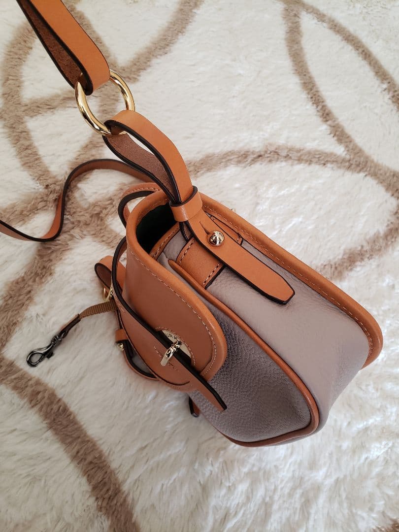 ドゥーニー&バーク ショルダーバッグ グレーパープル