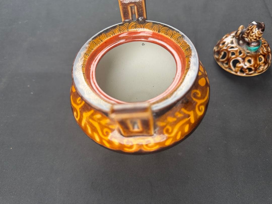 三ツ井為吉作 深厚釉香炉 九谷焼 火焔文皇玉獅子 高足三足 本物保証