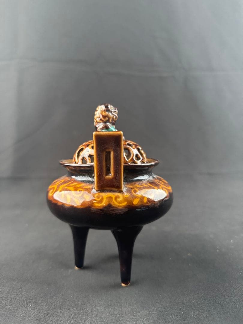 三ツ井為吉作 深厚釉香炉 九谷焼 火焔文皇玉獅子 高足三足 本物保証